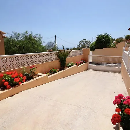 別荘 Luxurious Holiday With Private Pool In *